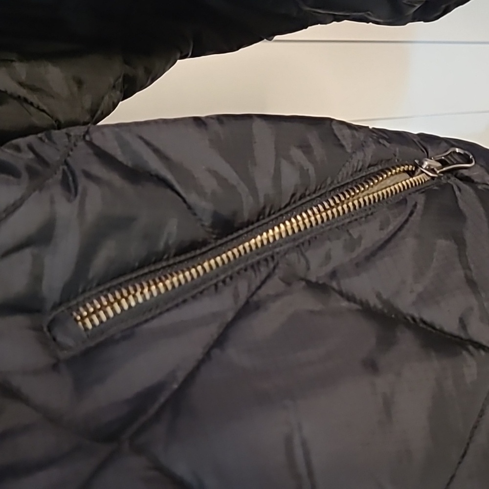 Gap Quilted Puffer Jacket - Picture 2 of 5